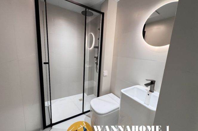 Spacious&Bright&New 1Bdr 1Bath Apt+L14 Wu Ding Rd+Jing An Temple+4F Walk Up