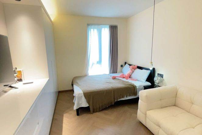 Cozy High-rise Apt in Regent's Park