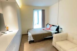 Cozy High-rise Apt in Regent's Park