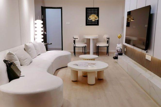 Nice 2br Apt close to Changping Road