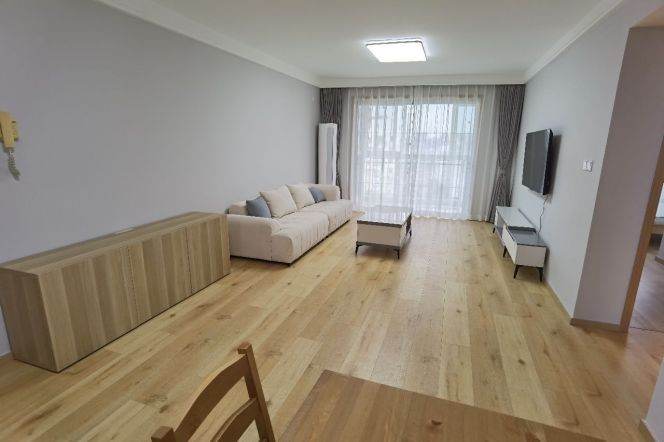 High rise 3br,2th,with floor heating,at good price,near Laowaijie