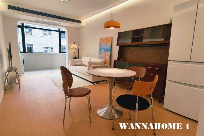 Spacious&Bright&New 1Bdr 1Bath Apt+L14 Wu Ding Rd+Jing An Temple+4F Walk Up