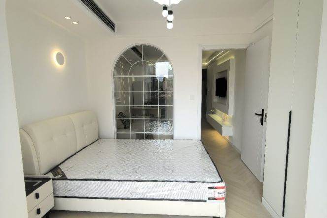 Cozy&Spacious 1Br/2Lr/1Bt@L2/3/4 Zhongshan Park Station 