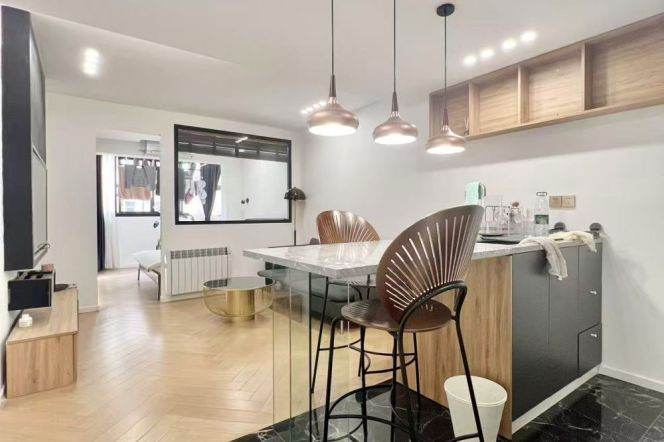 Modern 1br near Changping Rd M7