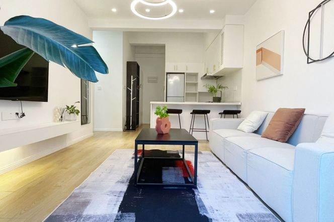 Elevator Modern&Spacious 2Br/2Lr/2Bt@L2/11 Jiangsu Rd Station 