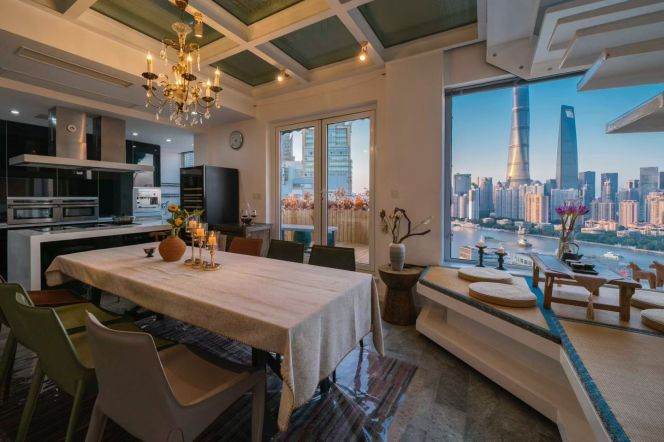 1 Big Br with Private Terrace, 160 sqm @ Xiaonanmen station L9