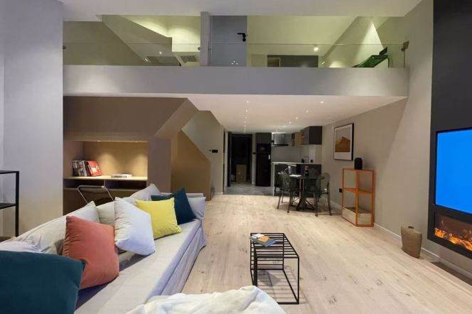 Loft 2br with elevator near Wuding Rd M14