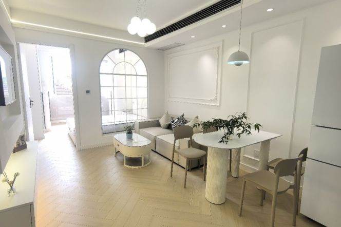 Modern 1Br/1Lr/1Bt apt nr zhongshan park,M2/3/4