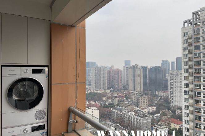 Modern&Spacious 3Bdrs 2Baths Apt+Top Compound+Open Balcony+Awesome View+L2/11 Jiang Su Rd