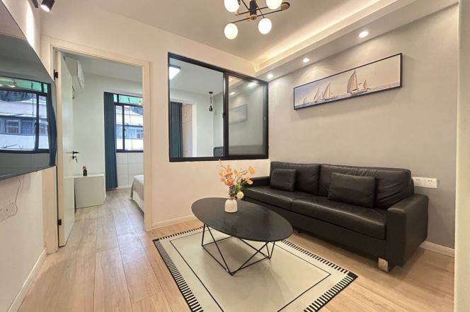 Cozy 1Br/1Lr/1Bt@L2/7/14 Jing’an Temple Station 