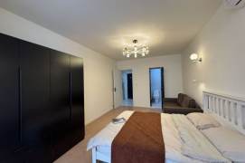 Furnished studio apt-Jiaotong Uni