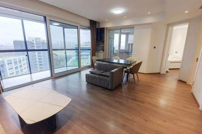 High Quality compound with Pool+GYM,2 br with River View. next Wellington shanghai. 
