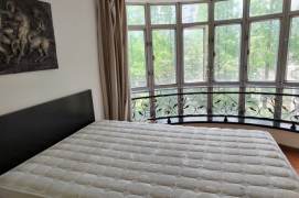 Cozy room big windows hong qiao lu 10/3/4 DHU