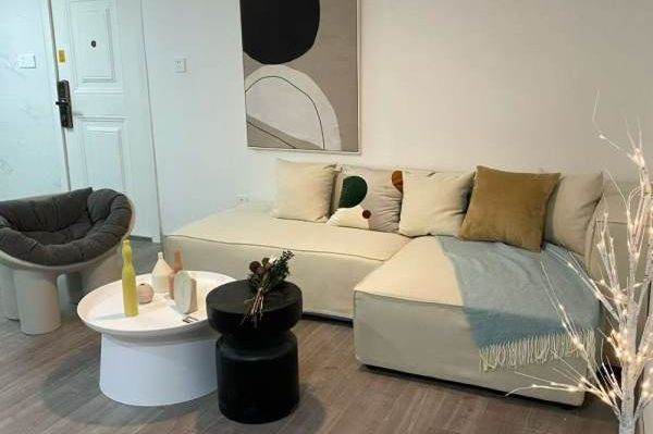 1 BDR | Huangpu | Line 1/2/8 People square station