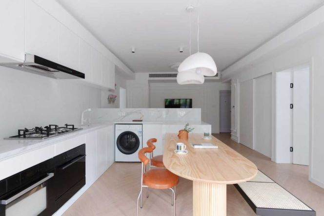 xinzha rd 2br with big garden