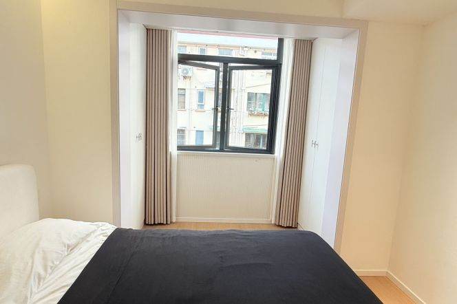Fresh 1br Nr loushanguan Rd M2/15