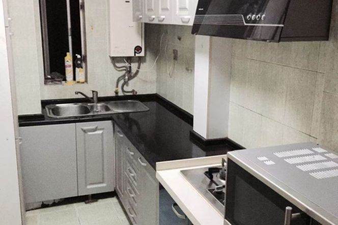 Cozy bright centre room Jiaotong university 10/11 hong qiao Lu 3/4 DHU