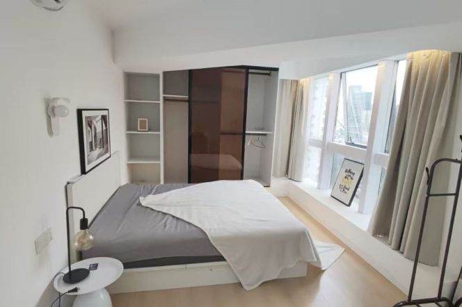 1 BDR | Jing'an |  Line 1/4 Shanghai Railway Station