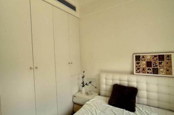  Brand new 3br with floor heating nr Hongqiao Rd  L3/4/10