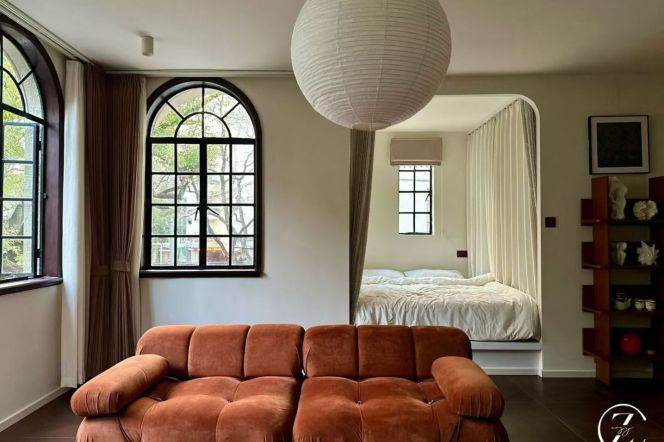 Big windows 1br near Line 1 Hengshan Road,iapm