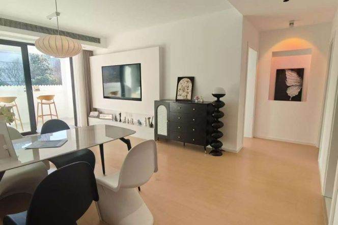 Bright Comfortable+Balcony GuBei