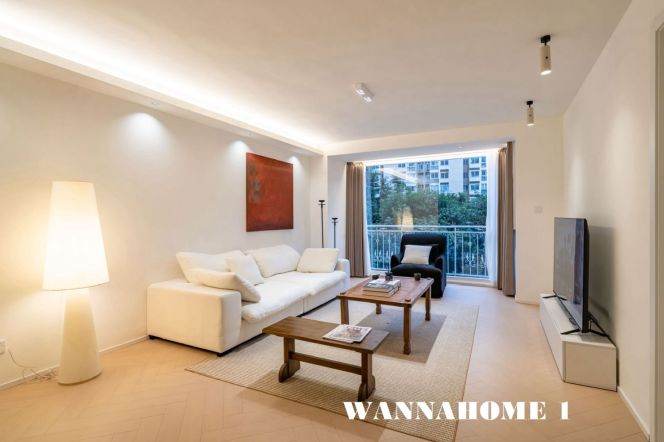 Great Compound+Spacious&Bright 2Bdrs 1Bath Apt+Greenery View+L1/2/8 People's Square