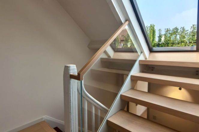 south Shaanxi rd 4br with terrace