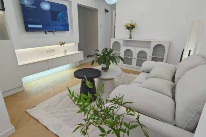 caoyang  rd new decoration 1BR/big living room@L3/4/11/14