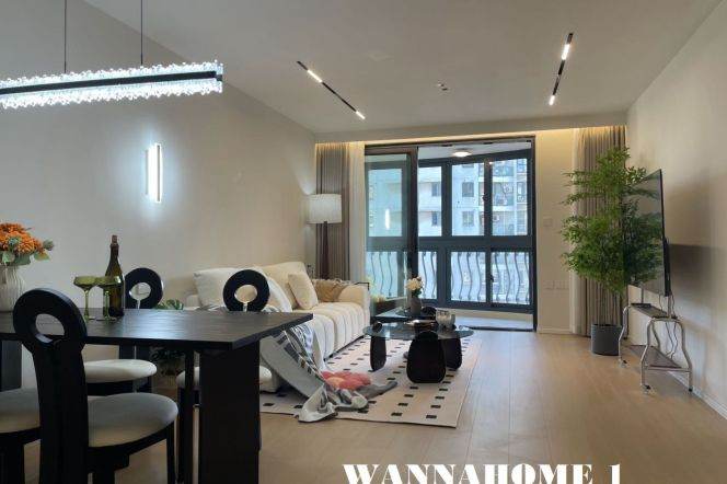 New&Modern&Spacious 1Br 1Bath Apt+Open Balcony+Awesome View+L3/4 West Yan An Rd Metro