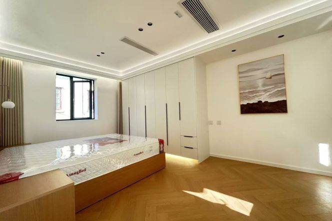 Renovated 1br near Jiangsu Rd M2/11