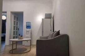 Cozy 2br with elevator near Jing'an Temple