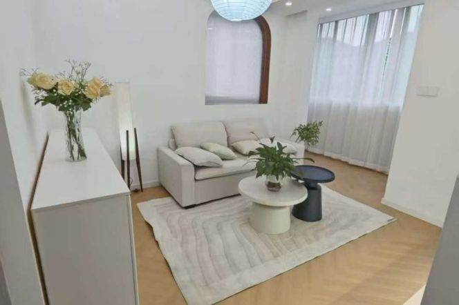 caoyang  rd new decoration 1BR/big living room@L3/4/11/14