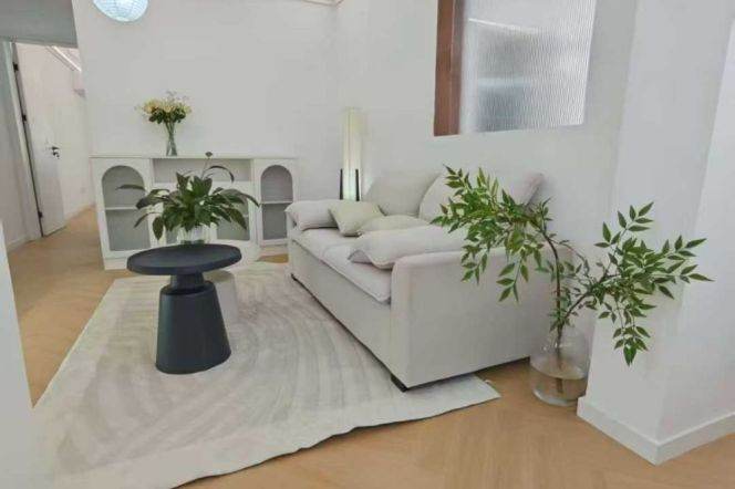 caoyang  rd new decoration 1BR/big living room@L3/4/11/14