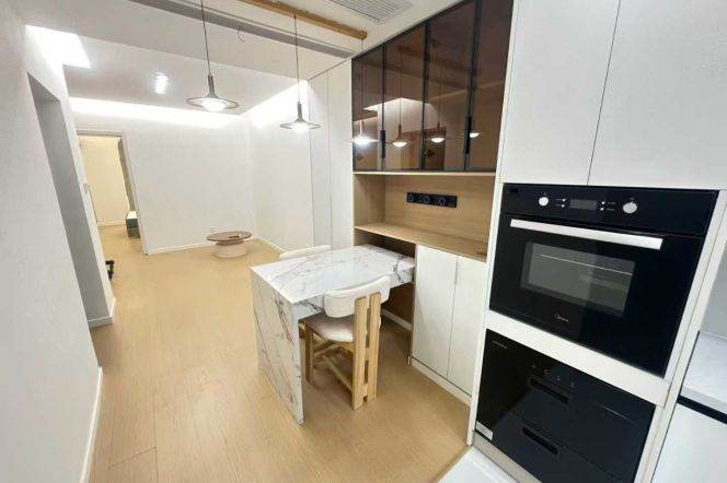 Shuicheng rd 1BR 2LR@L10,bright room/cozy&quiet/brand furniture