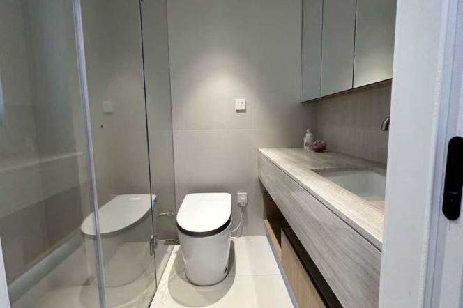 L 2/11 Jiangsu Road Metro Station, facing south, with outdoor and floor-to-ceiling windows