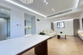 Renovated 1br near Jiangsu Rd M2/11