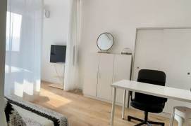 1 br near L9/L12 jiashan rd station+elevator +SJTU