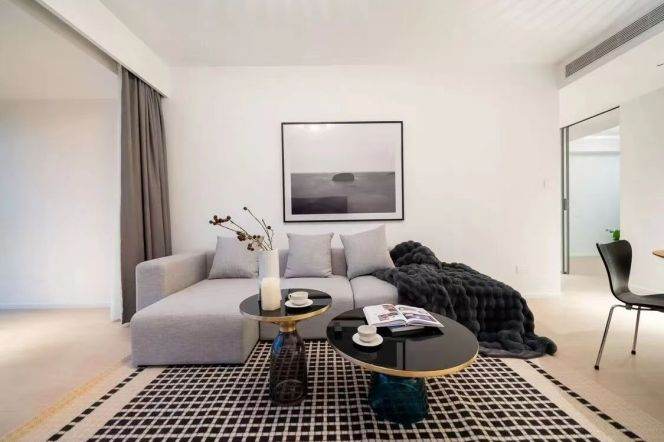 Spacious 4br with floor heating in Xuhui  M1&4 