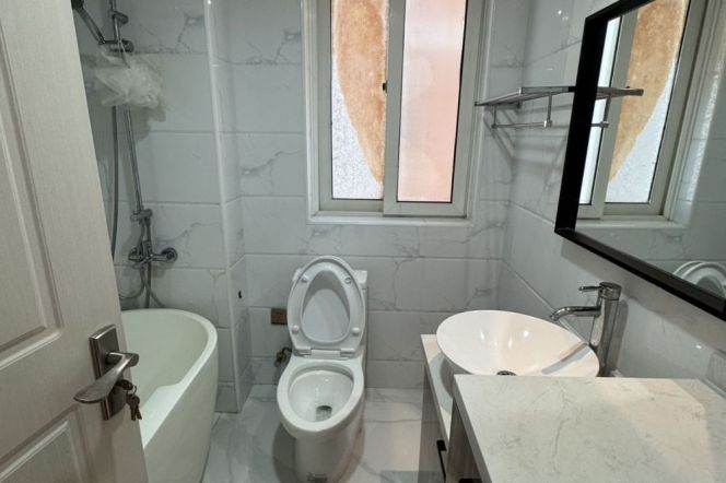 Spacious 2Br-2bathr +heating | Chang Ping rd line7 | Good compound 14.8K