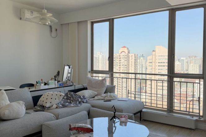 Yunhe Garden -1bed - good layout- well maintained building- elevator- cosy @ Jing’an Temple 