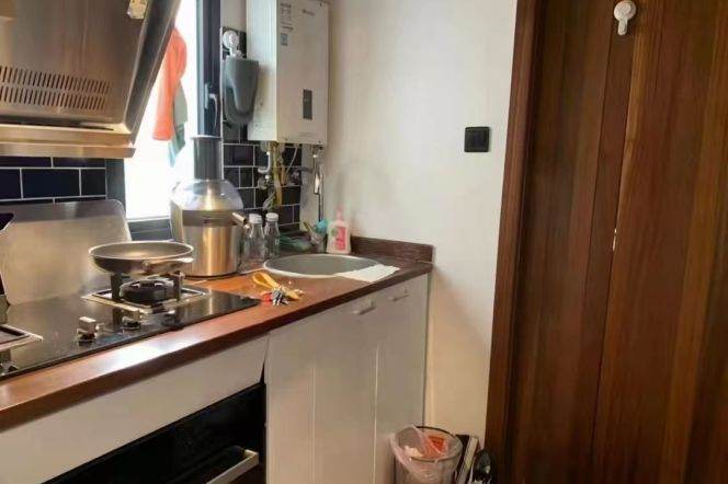 1 br near L1/L7 changshu rd station+SJTU