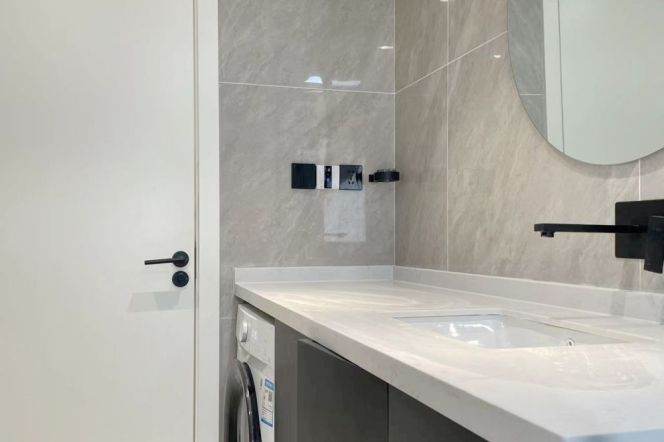 Spacious&Bright&Modern 1Bdr 1Bath Apt+L10/11 Jiao Tong Uni.+Awesome View+Large Balcony