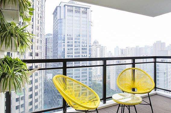Spacious 3brs&2baths with 3balconies near Xujiahui