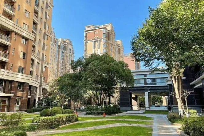 modern 3brs floor heating balcony modern furniture in Gubei 27K