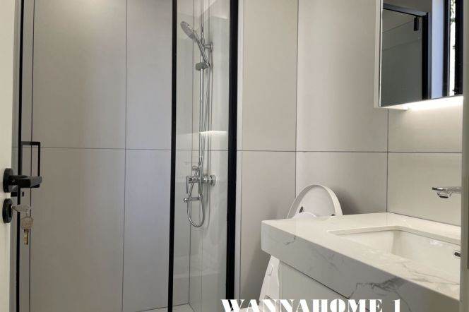 Spacious&Really Bright&Modern 1Bdr 1Bath Apt+Yu Yuan Rd+L2/11 Jiang Su Rd+Jing An Temple 