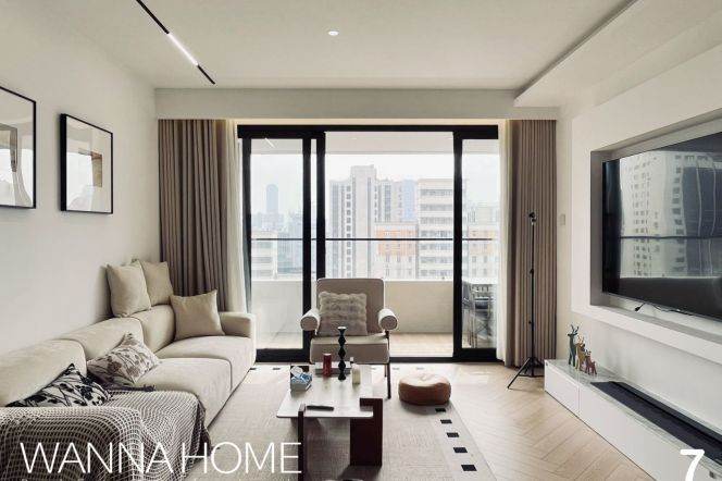 Luxury Compound/Line 1/3/4/13 MT/Suzhou Creek/Balcony/Bathtub/Large Storages/Heater/Cozy2+1br2bt