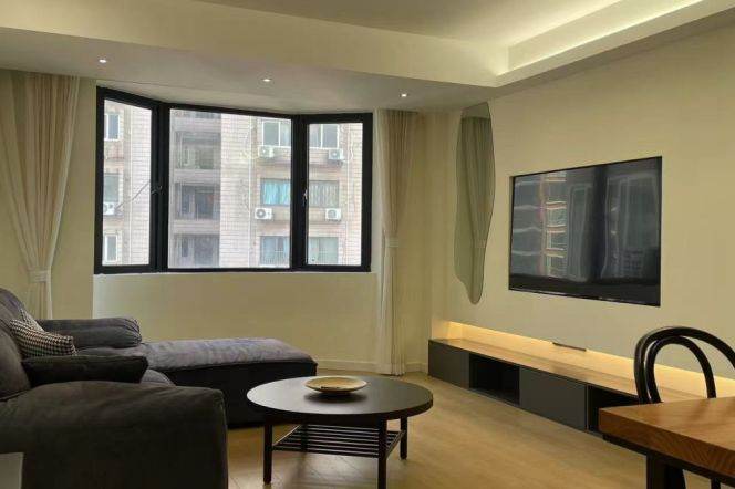 Modern&Spacious&Bright 2Bdrs 2Baths Apt+L14 Wu Ding Rd Metro+Large Balcony