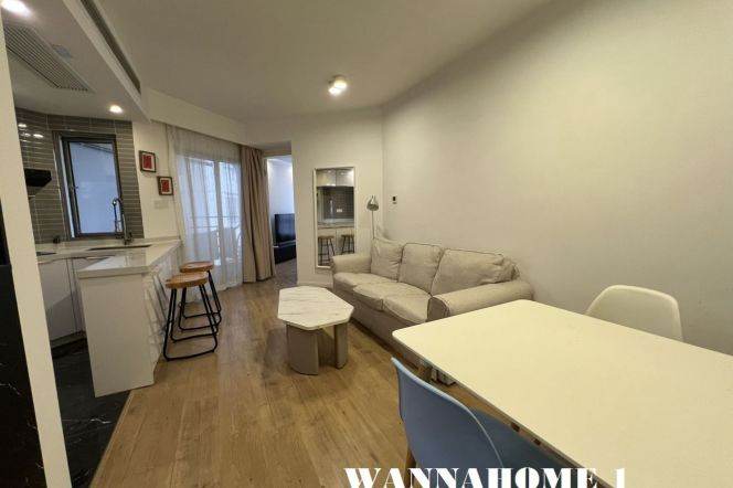 Spacious&Bright&Modern 1Bdr 1bath Apt+L2/11 Jiang Su Rd+Elevator+Floor Heating+Open Balcony