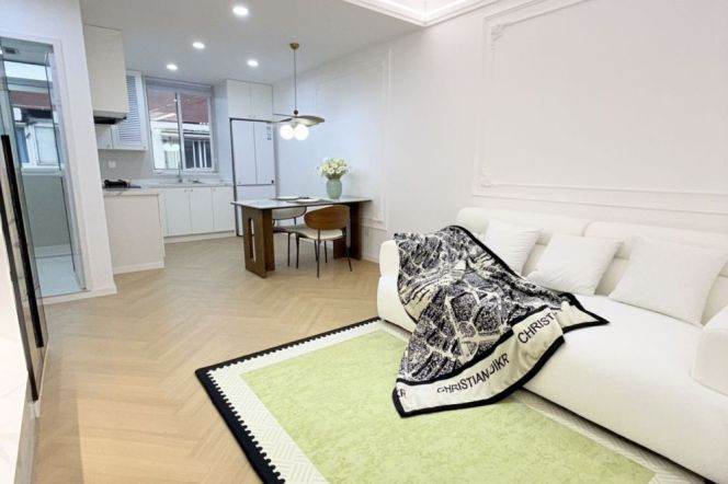 Fresh 1br Nr jiangsu road M2/11