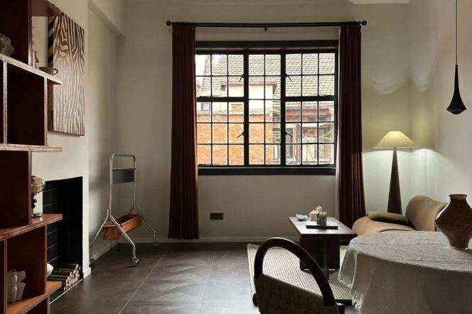 2 Brs, 1 Living room, 80 sqm with Floor Heating/Lane house @ South Shaaxi metro L10